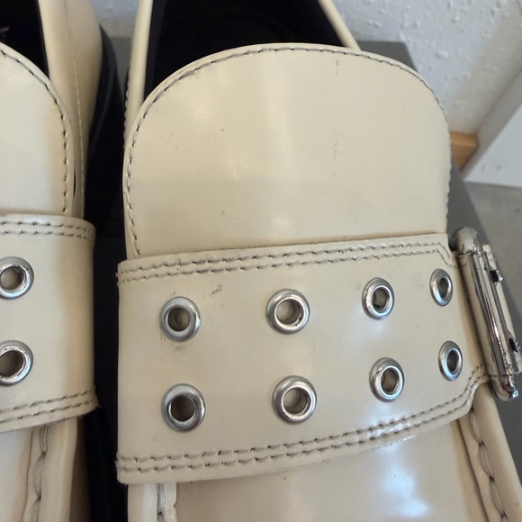 Vagabond Shoemakers Cosmo 2.0 Off White Loafer Silver Buckle Womens 10 Chunky - Picture 15 of 16